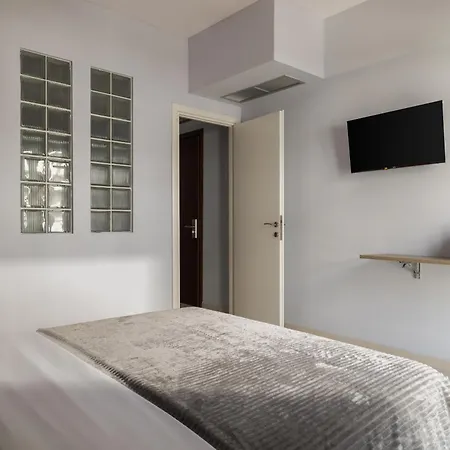 Apartament Roomors